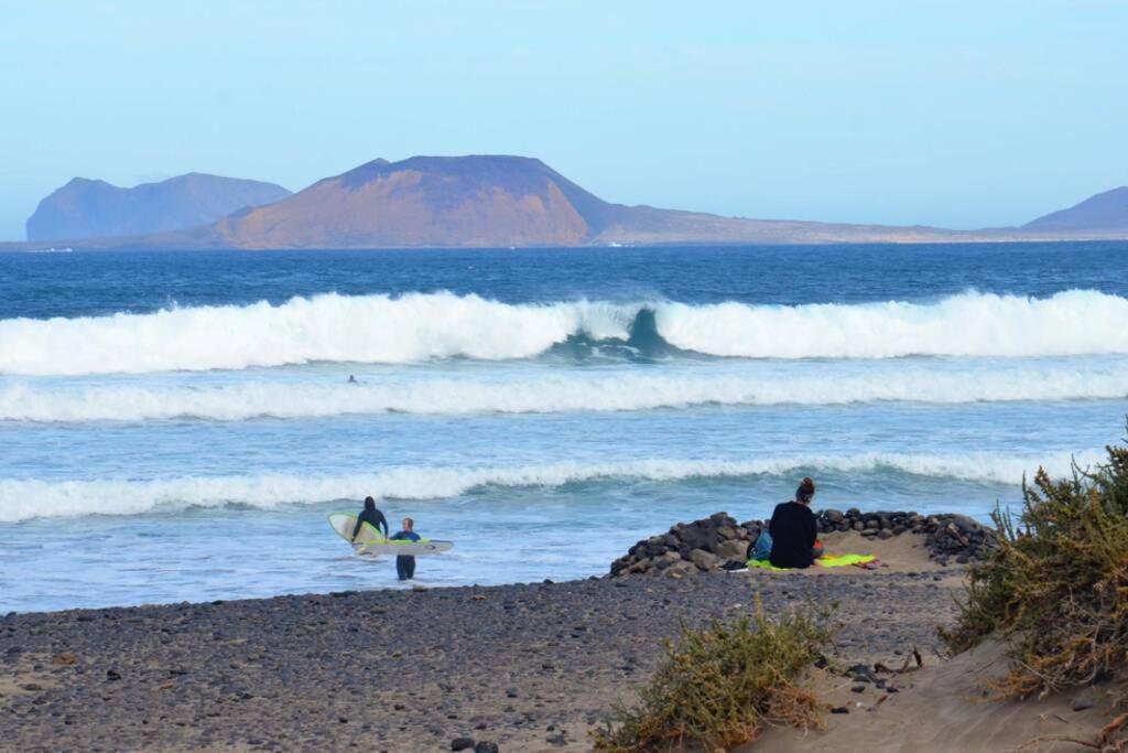 Lanzarote Famara Beach Exterior photo